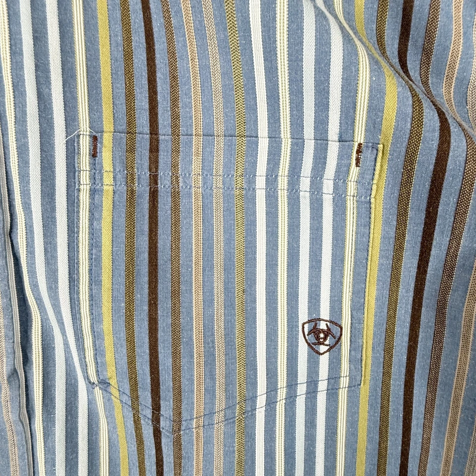 Camisa Ariat Para Hombres Grande Larid Rayas Manga Larga Con Botones Vaquero Occidental Foto 2 de 4