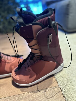 salomon snowboard boots