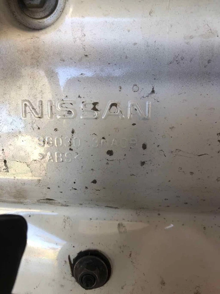 Nissan LEAF 2011 2012 alerón trasero con panel de célula solar OEM Foto 4 de 4