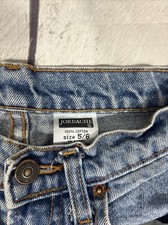 Jordache Jeans Women's 5/6 Tapered Leg Blue Denim