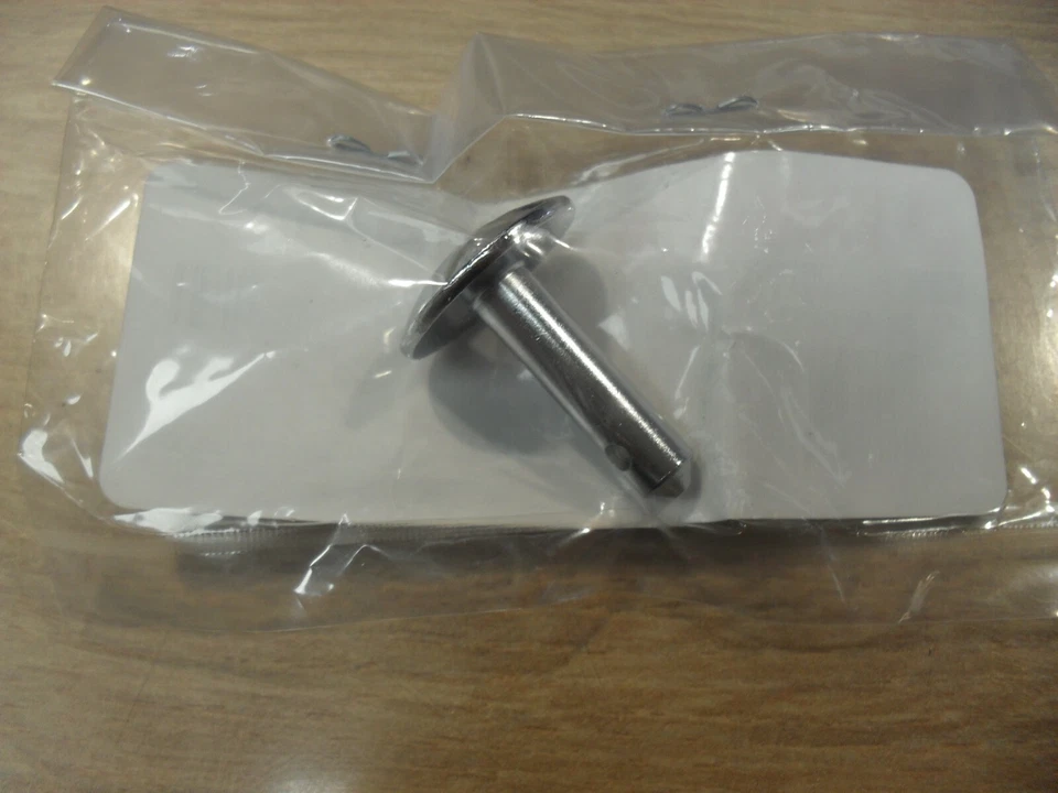 CAJA DE HERRAMIENTAS GENUINA YAMAHA XT500 XT 500 Y PIEZAS DE BLOQUEO - SIN ACCESORIOS Foto 4 de 4