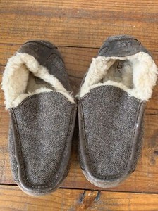 ugg ascot tweed slipper