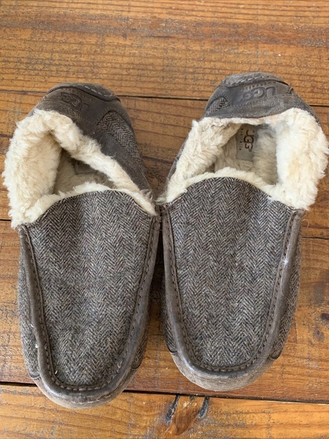 ugg pendleton slippers