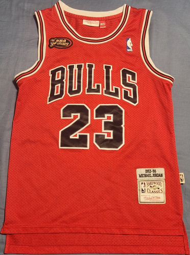 ​Mitchell & Ness Michael Jordan 1997-98 Chicago Bulls Hardwood Classics Jersey S