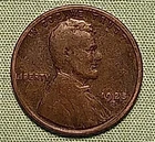1925-S Lincoln Cent Wheat Penny, VF Condition. Great For Collection (D2810)