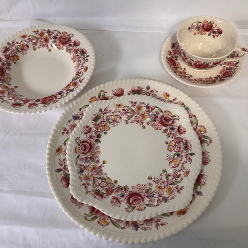 Johnson Brothers “Margaret Rose” Plates Two 5-Piece Place Settings (10 Total) - Picture 11 of 12