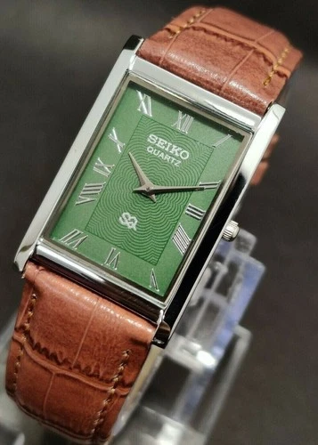 Vintage Seiko Slim Tank Quartz Men Green Dial Dress Watch-Free DDP Shipping
