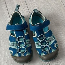 L.L. Bean explorers blue water proof hiking sandals size 3 kids