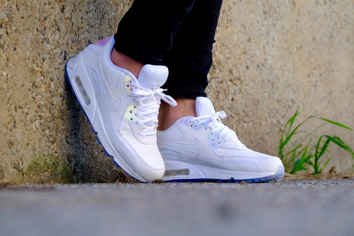 white holographic air max