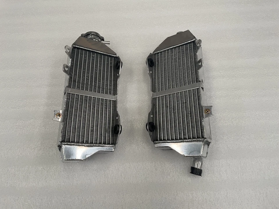 🔥Radiador de aluminio L+R Fit Kawasaki KX250 / KX250X / KX250F 4T 2025 Foto 3 de 4