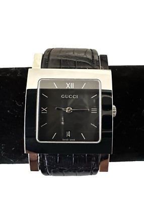 グッチ 7900M.1 Gucci 7900m.1 Timepieces Men's Authentic Swiss Made White