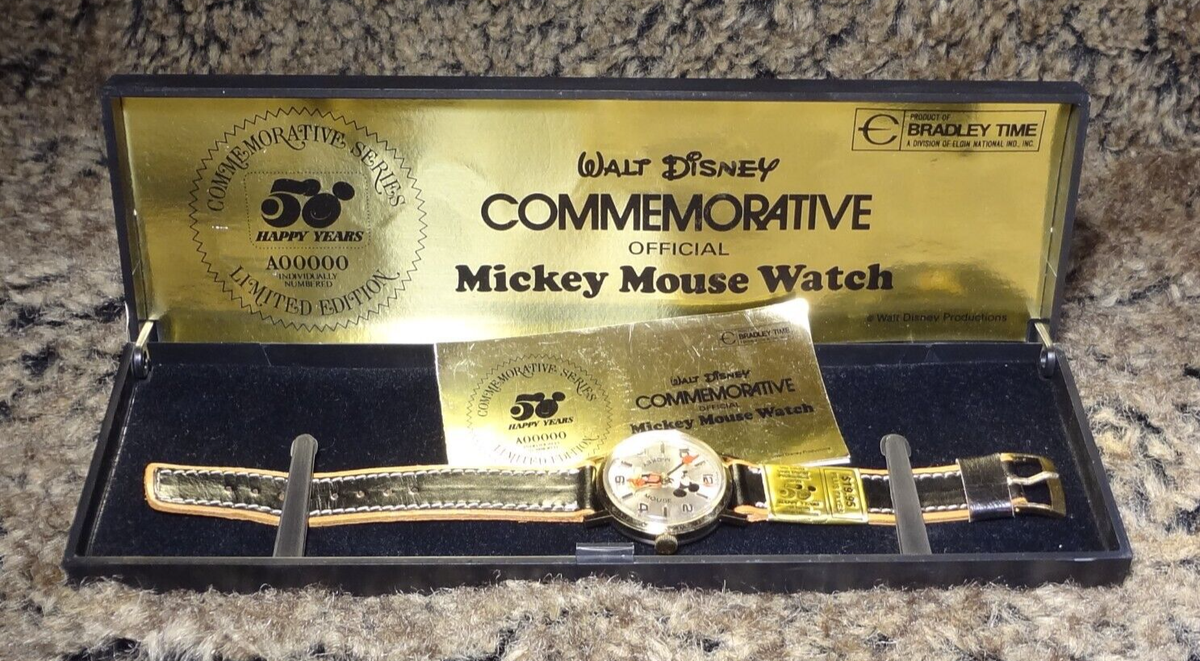Vintage 70\'s Mickey Mouse 50 years commemorative watch. Vintage Walt Disney Commemorative Official 50 Mickey Mouse  main image 3