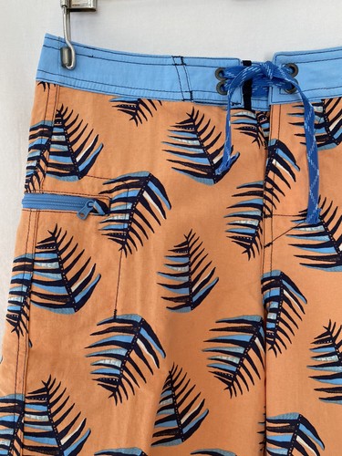 $49 Patagonia Board Shorts Boy’s Sz 10 Swimming Pool Youth Kids Orange Blue New - Picture 3 of 12