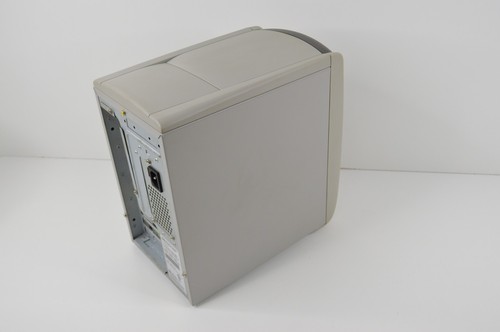Computadora de torre pequeña HP Hewlett Packard Pavilion 6644D sin disco duro encendido - Imagen 9 de 15