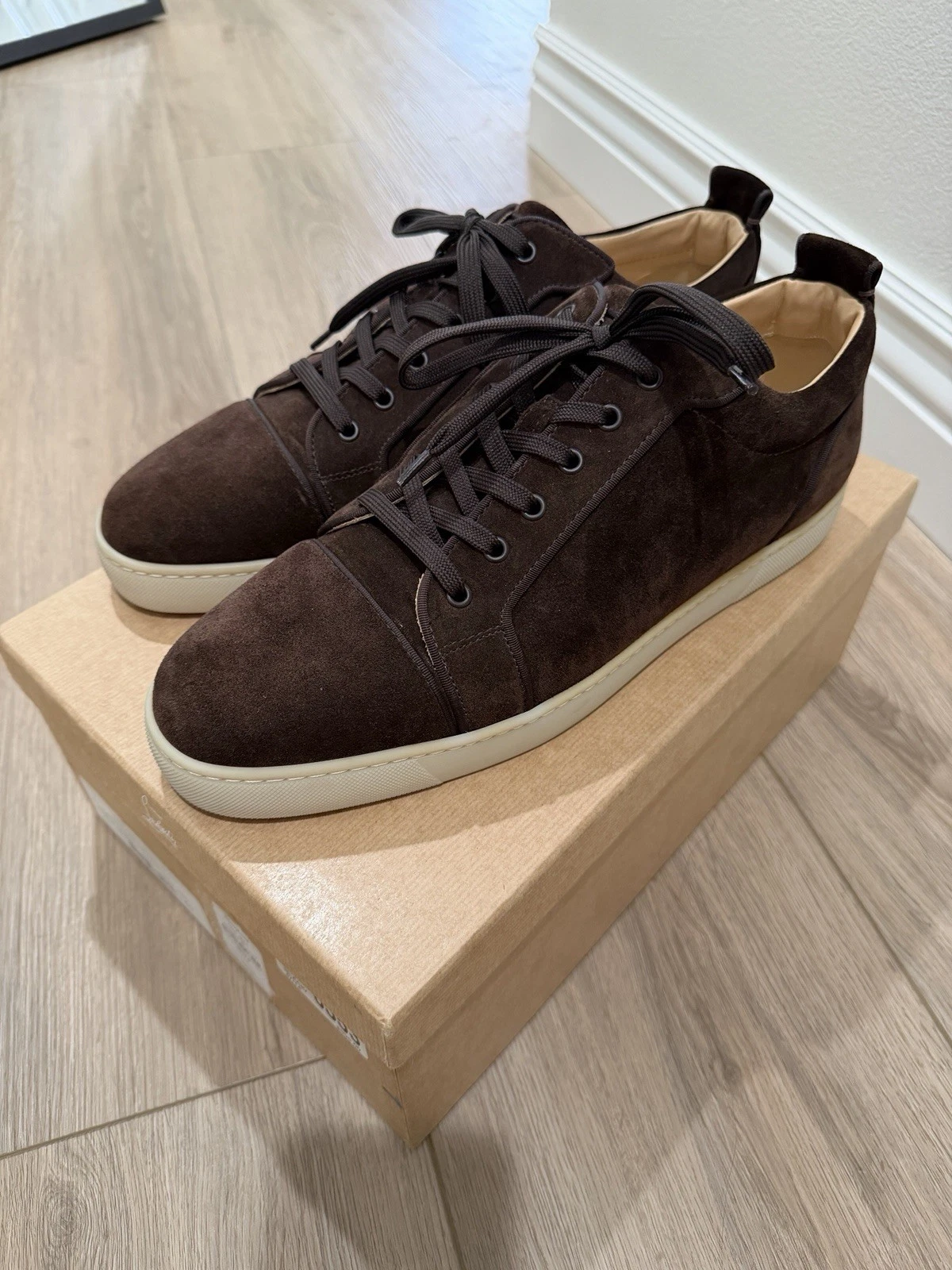 Christian Louboutin — Christian Louboutin Louis Junior Size 48