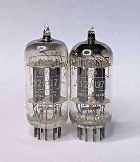 EARLY MATCHED PAIR OF BRIMAR 12AU7 BLACK PLATE SQUARE GETTER 1951