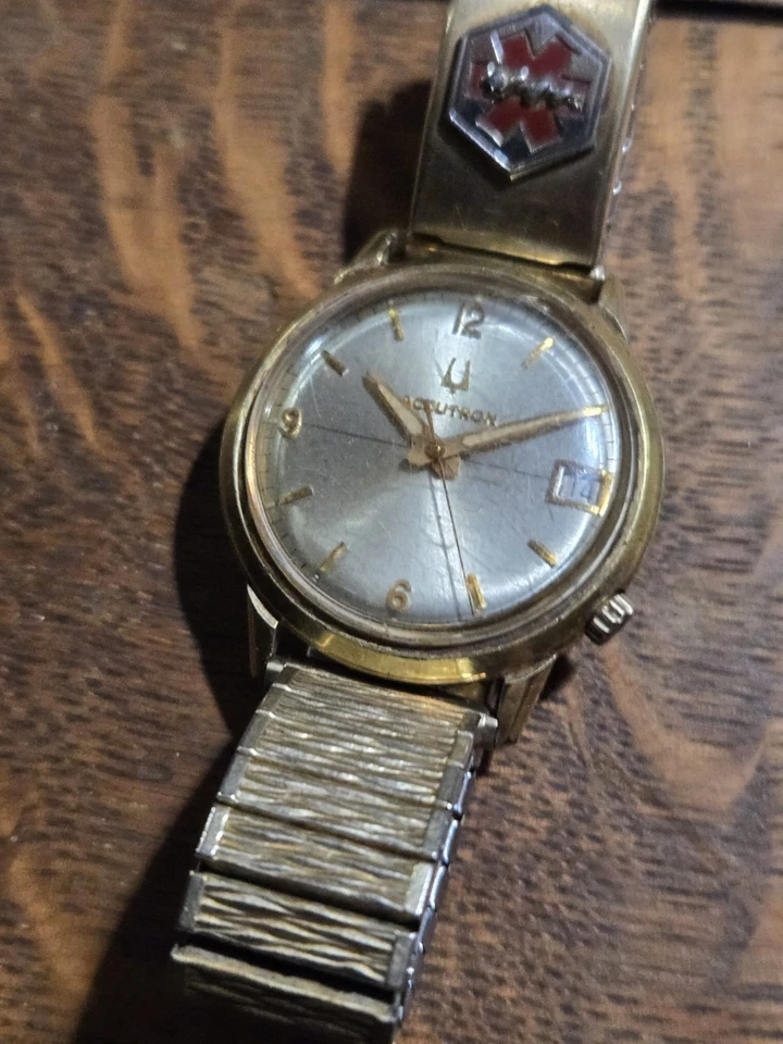 Accutron 10k GEP de colección, grabado y cierre personalizados. Se vende tal cual (sin probar) Foto 4 de 4