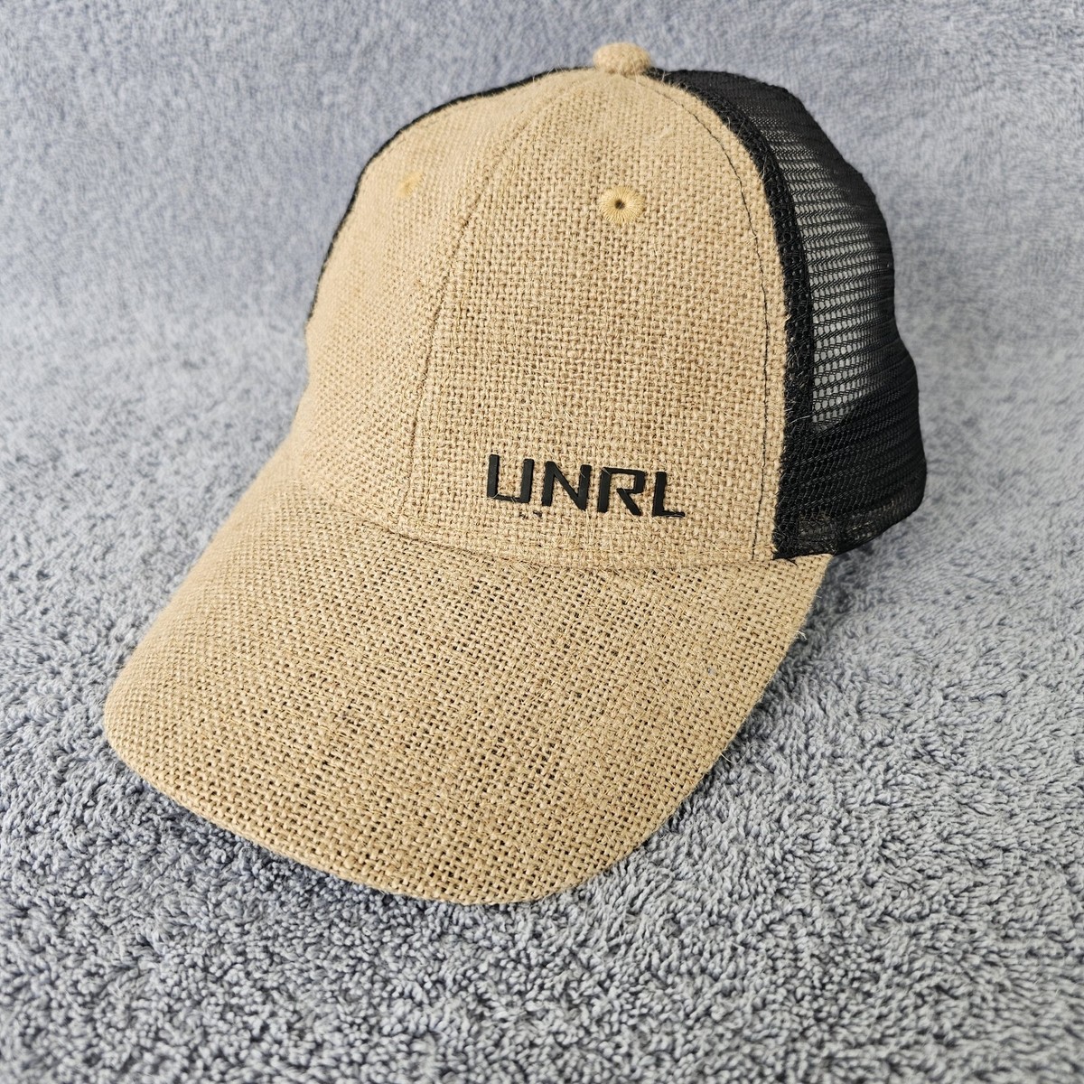 UNRL Straw Hat Trucker Baseball Cap OSFM Mesh Back Snapback Tan Black