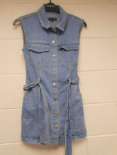 IN THE STYLE DENIM BUTTON THROUGH DRESS - SIZE 8 - VERY GOOD CONDITION