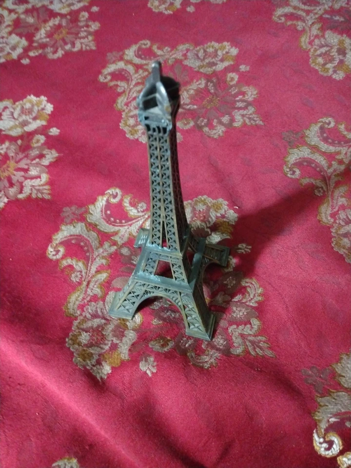 Antique Brass Table Top Eiffel Tower Figurine 7.5" French Paris Statue Deco - Image 2 of 4