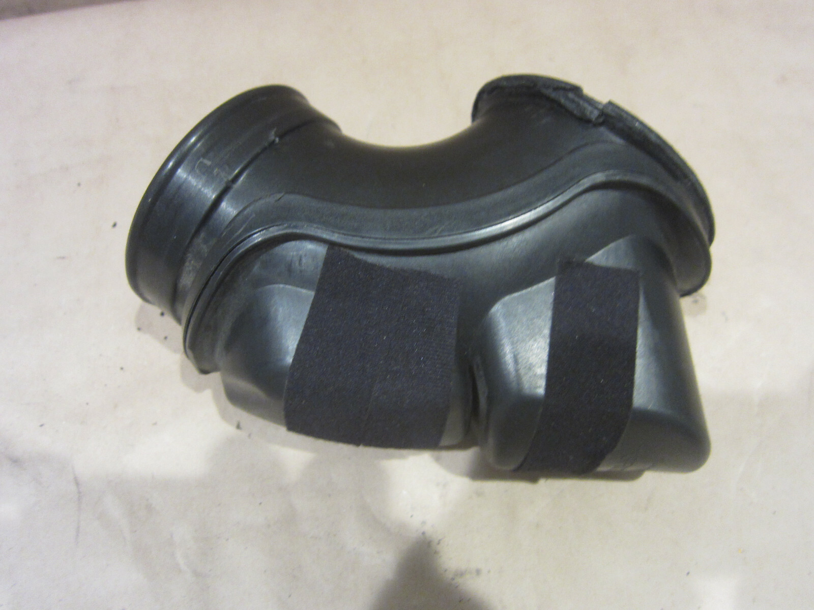 McLaren 570S - LH Air Cleaner Duct - P/N 13F0283CP