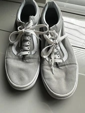 Vans  Off the Wall 500714 lo top old skool sneaker Gray with white stripe Women