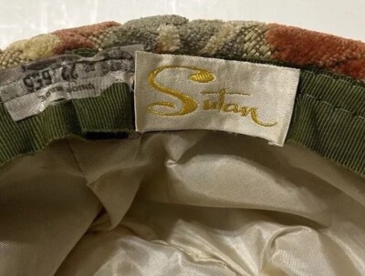 Vintage 60s Sutan Carpet Tapestry Chenille Floral Hat, Union Made, Excellent Vintage Sutan 60s Chenille Carpet Tapestry Hat Stunning  main image 2