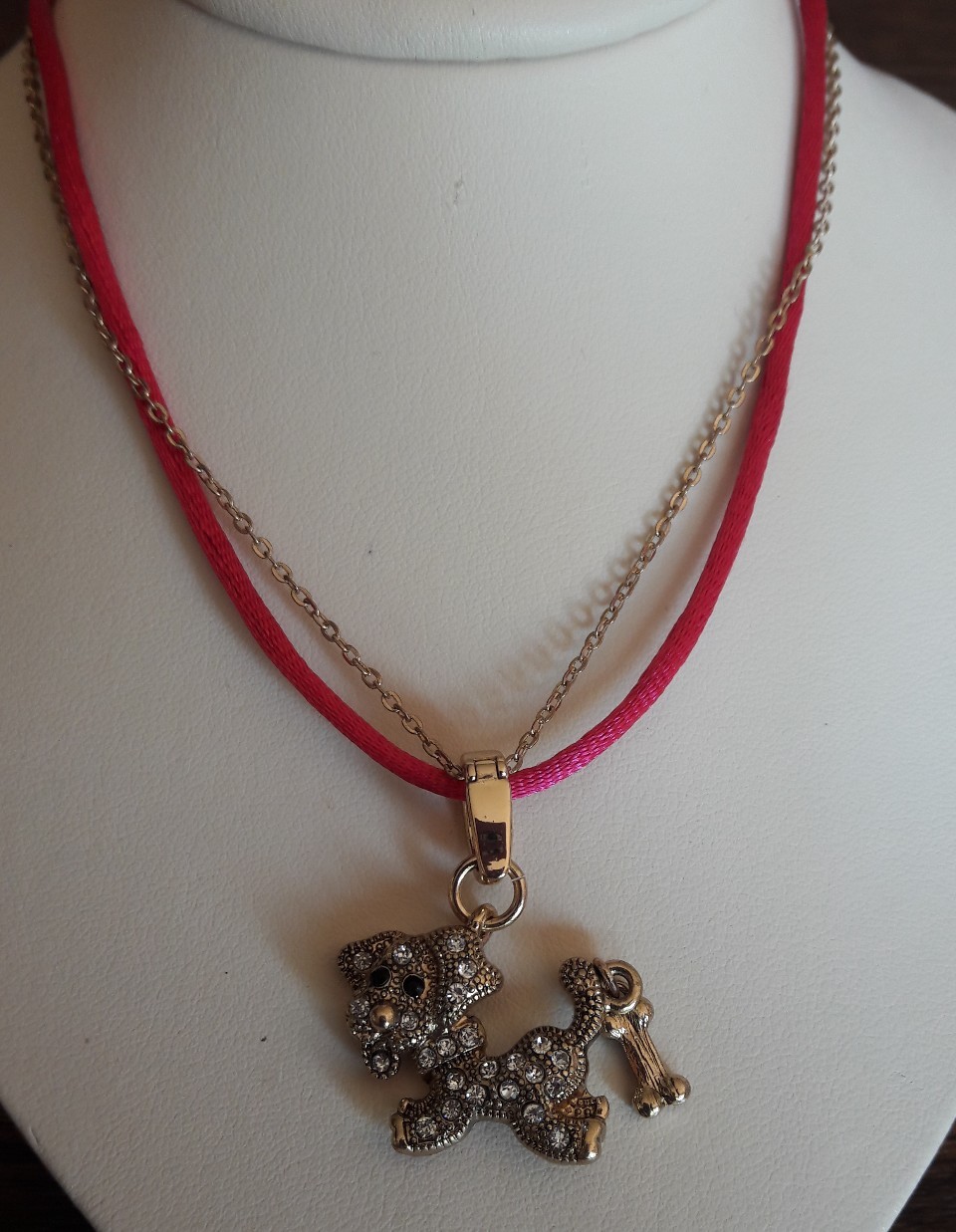 betsey johnson dog necklace