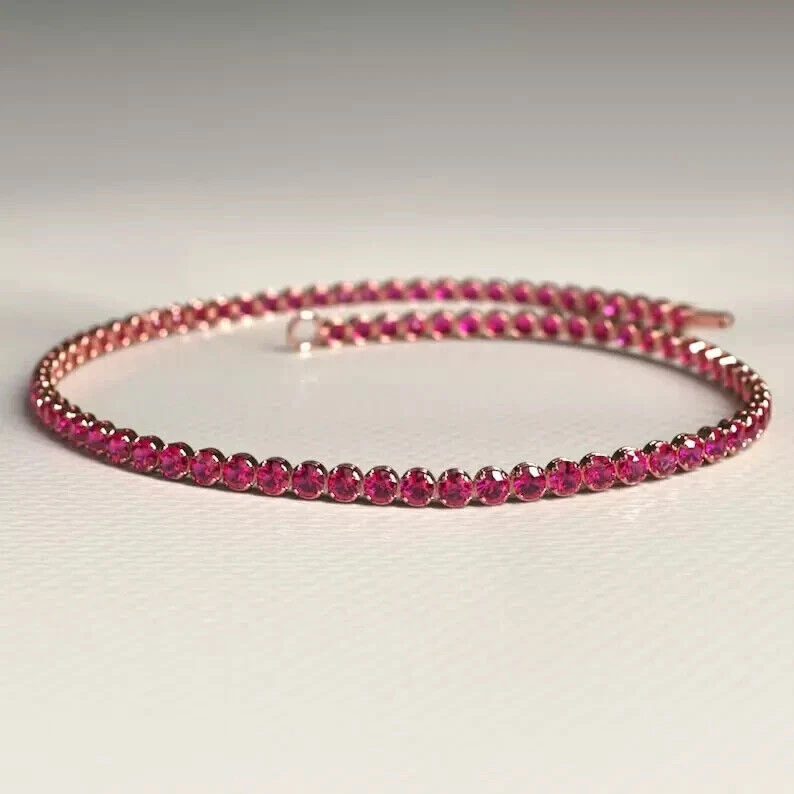 Brazalete para mujer tenis rubí rosa creado en laboratorio corte redondo de 5 quilates enchapado en oro rosa de 14 quilates Foto 4 de 4