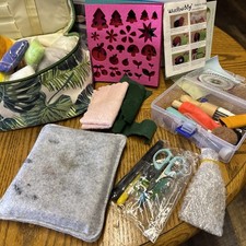 Complete Needle Felting Starter Kit Wool Roving, Felting Mat, Stencils And Tools