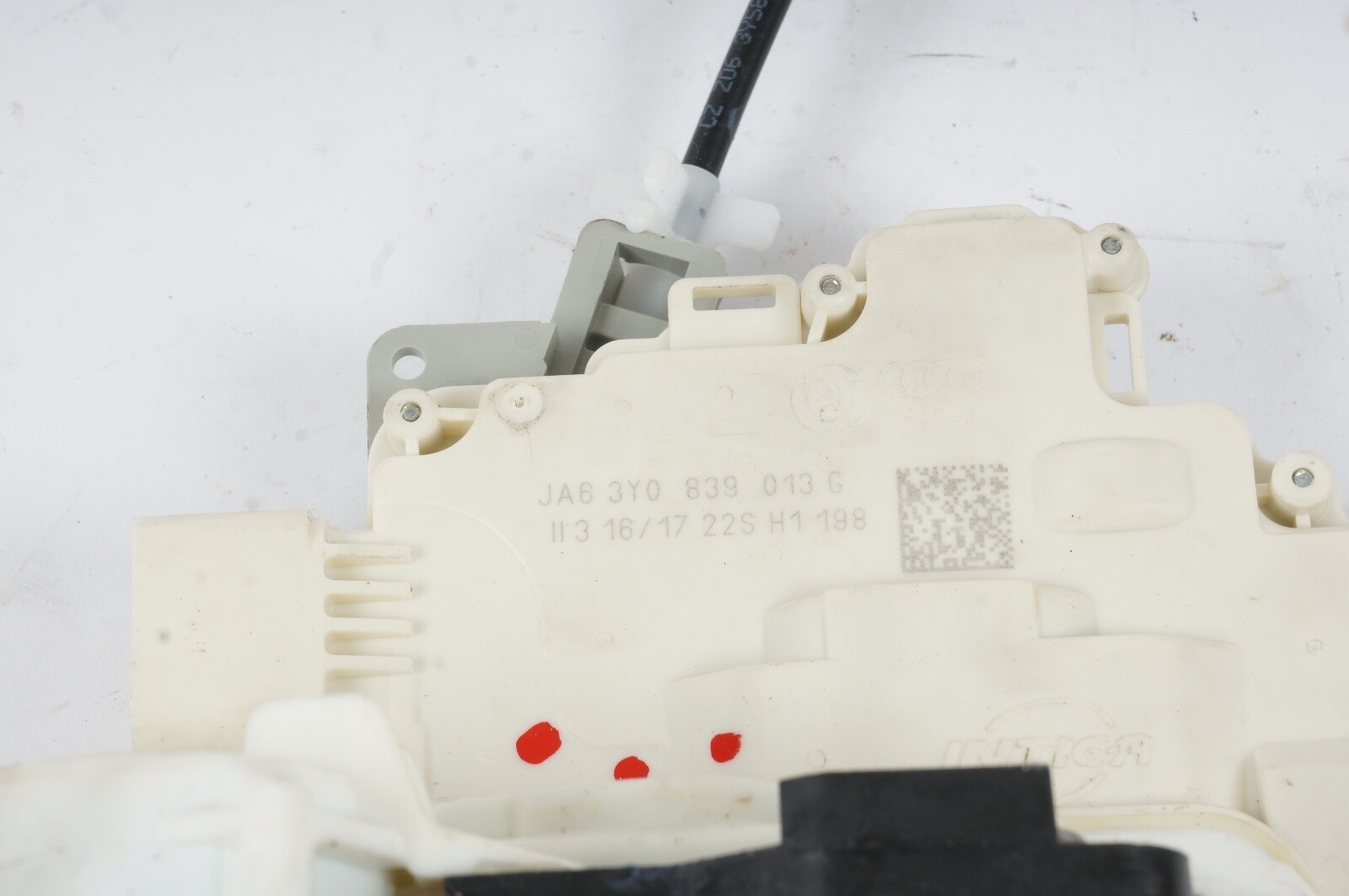 2010 - 2020 Bentley Mulsanne Rear Left Driver Door Lock Latch Actuator