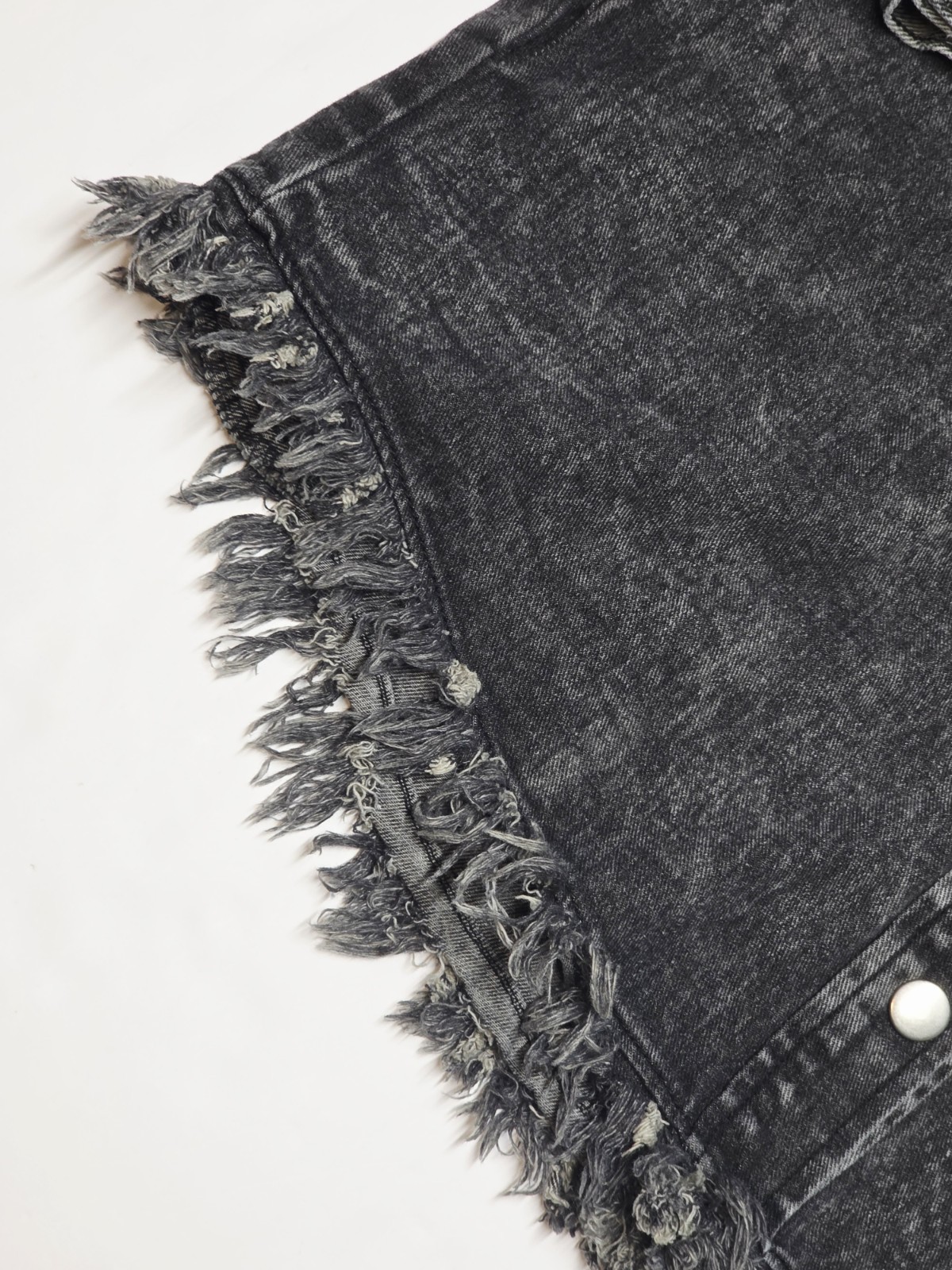 Black Leopard Patch Denim Oversize Jacket Raw Hem… - image 5