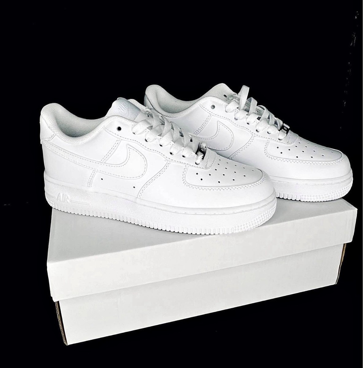 Nike Air Force 1 ホワイト US 9 Size 9 - Nike Air Force 1 Low '07 White for sale online | eBay