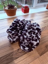 Genuine UGG Leopard Print Slippers Ladies Size 5
