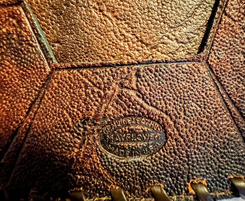Mayflower Vintage Leather Wallet Bifold Single Stitch Leather Lacing 1942 New - Picture 4 of 10