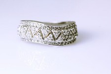 925 Sterling Silver Wavy Cubic Zirconia Band Size 6 Ring 5.3 Grams RIN7448 