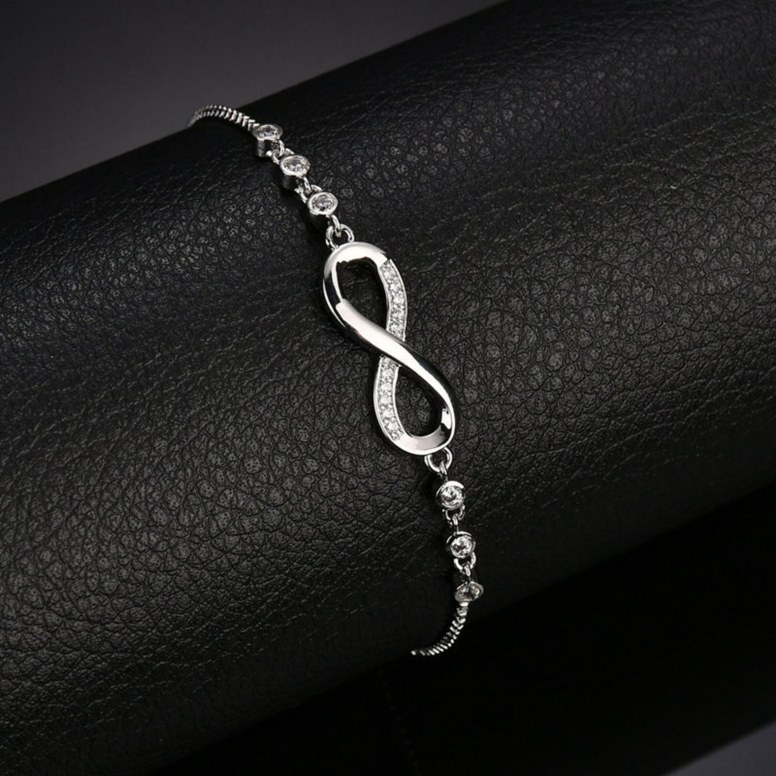 Silberarmband Infinity Charm 925 Sterling Damen Diamanten Unendlich Ewigkeit