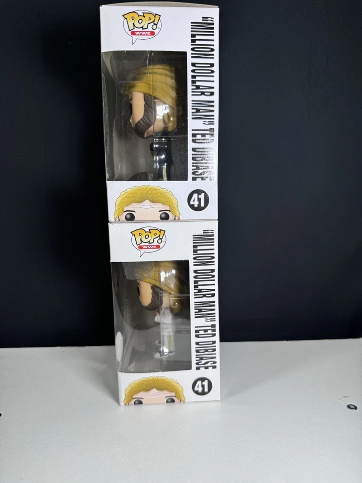 Funko Pop Vinilo WWE Ted Dibiase Chase Traje Blanco (41) y Traje Negro (41) Foto 2 de 4