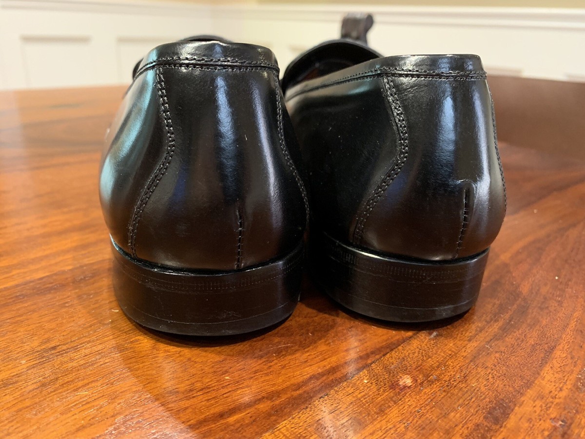 Bruno Magli Size 10 Medium Black Italian Leather Loafers with Tassel Bruno Magli shoes Black kilt tassel leather loafers 10.5  main image 3
