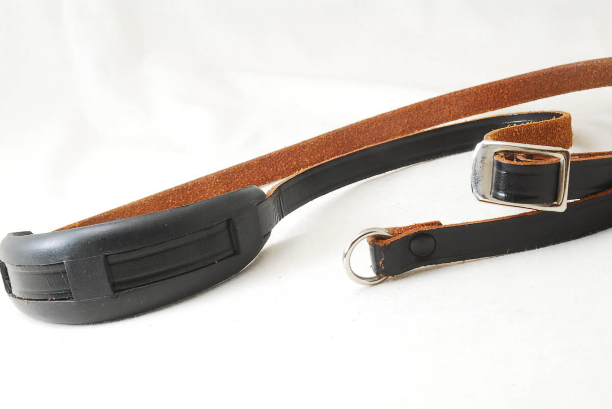 Near Mint Rare Leica Leitz Wetzlar Germany Leather Strap Vintage High
