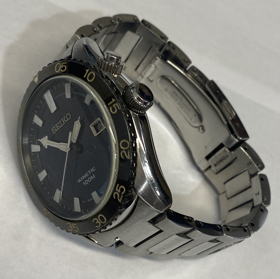 Seiko Men's Kinetic Watch 100M Diver Blue Dial Black Bezel 5M82-0AG0 For Repair | eBay Seiko Men's Kinetic Watch 100M Diver Blue Dial Black Bezel 5M82-0AG0 For Repair | eBay