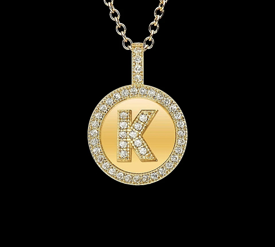 Ajuste inicial de micro pavé de oro amarillo de 14k con colgante de piedras blancas de circonita cúbica de la A a la Z Foto 4 de 4