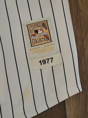 1977 New York Yankees Mitchell Ness Reggie Jackson Jersey Size 52 - Picture 2 of 7