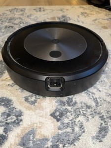 iRobot® Roomba® j7+ (7550) Self-Emptying Robot Vacuum Cleaner