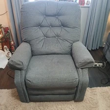 Catnapper Power Lift Recliner Chair w/ Heat & Massage – Gray Fabric – Works – Lo