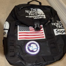 Supreme x The North Face Backpack Black Expedition Flag Patch/Season: FW18 (2018