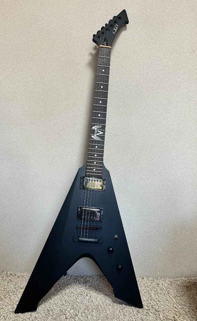 ESP LTD Vulture James Hetfield | eBay