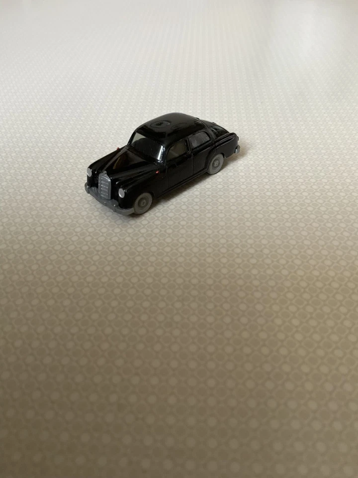 Wiking Mercedes 180