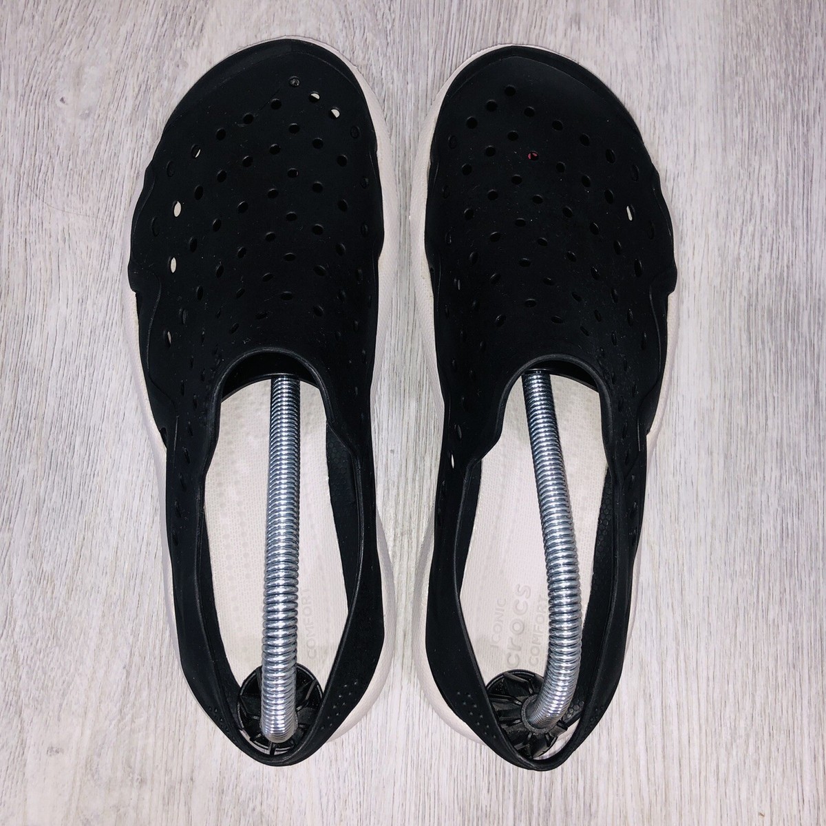 Crocs Men's Size 7 US Swiftwater Wave Sandals 203963 Black