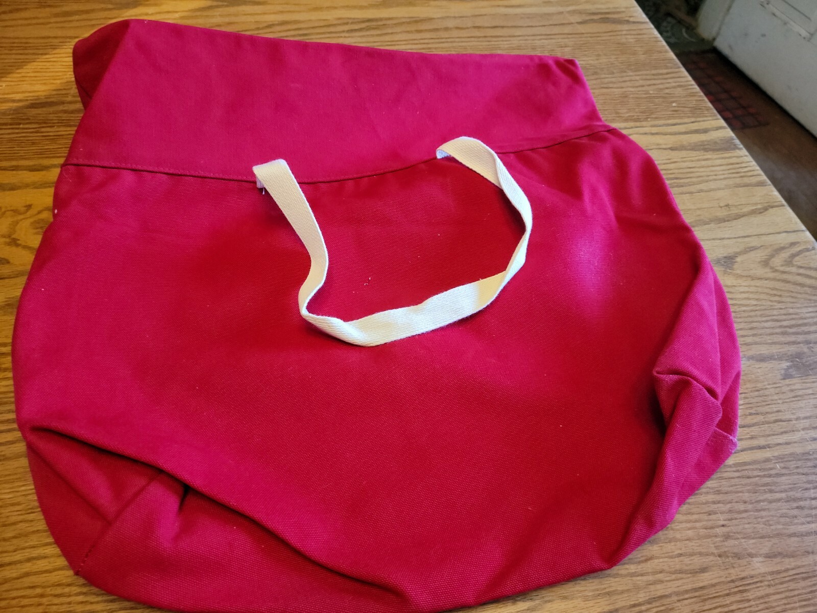 LONDON FOG LUGGAGE LARGE RED CANVAS LAUNDRY TOTE BAG GROCERY HANDBAG PURSE VTG